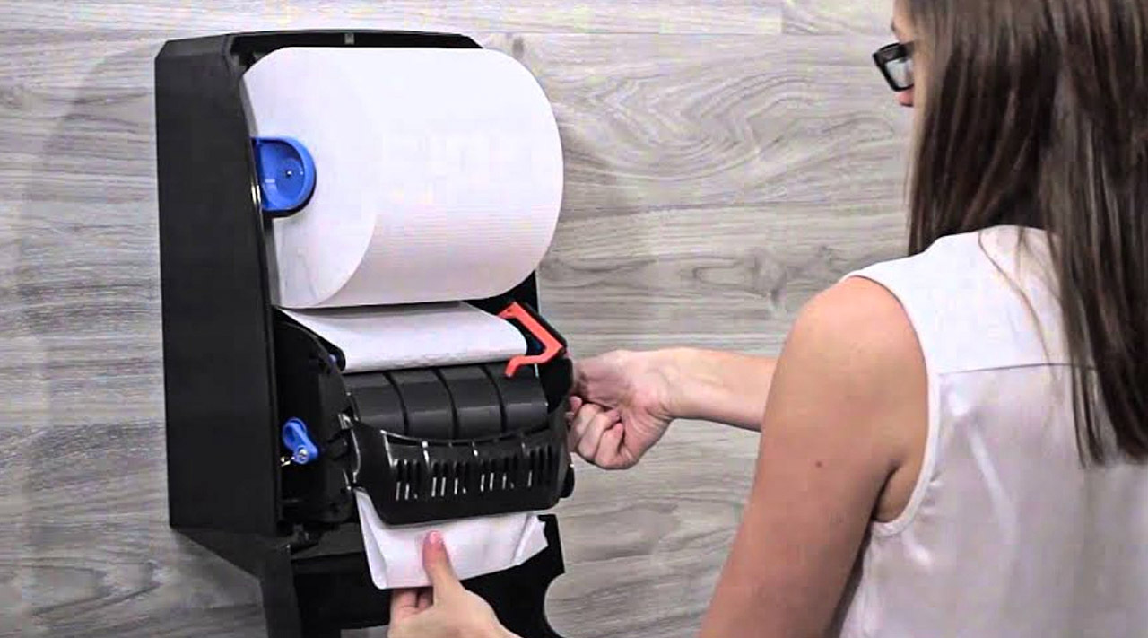 Roll towel width, core size, and diameter measurements for dispenser fit Roll towel width, core size, and diameter measurements for dispenser fit